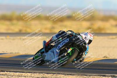 media/Nov-17-2024-CVMA (Sun) [[1fec520723]]/Race 18-Supersport Middleweight/